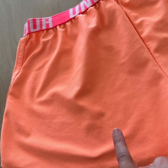 Under Armour women’s loose fit orange & pink athletic shorts large - Picture 7 of 8